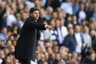 LONDON, ENGLAND - OCTOBER 02:  Mauricio Pochettino, Manager of Tottenham Hotspur gives his team instructions during the Premier League match between Tottenham Hotspur and Manchester City at White Hart Lane on October 2, 2016 in London, England.  (Photo by Shaun Botterill/Getty Images)